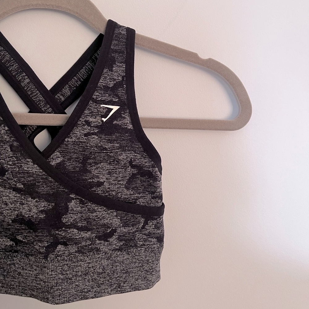 Gymshark - Camo Seamless Sports Bra